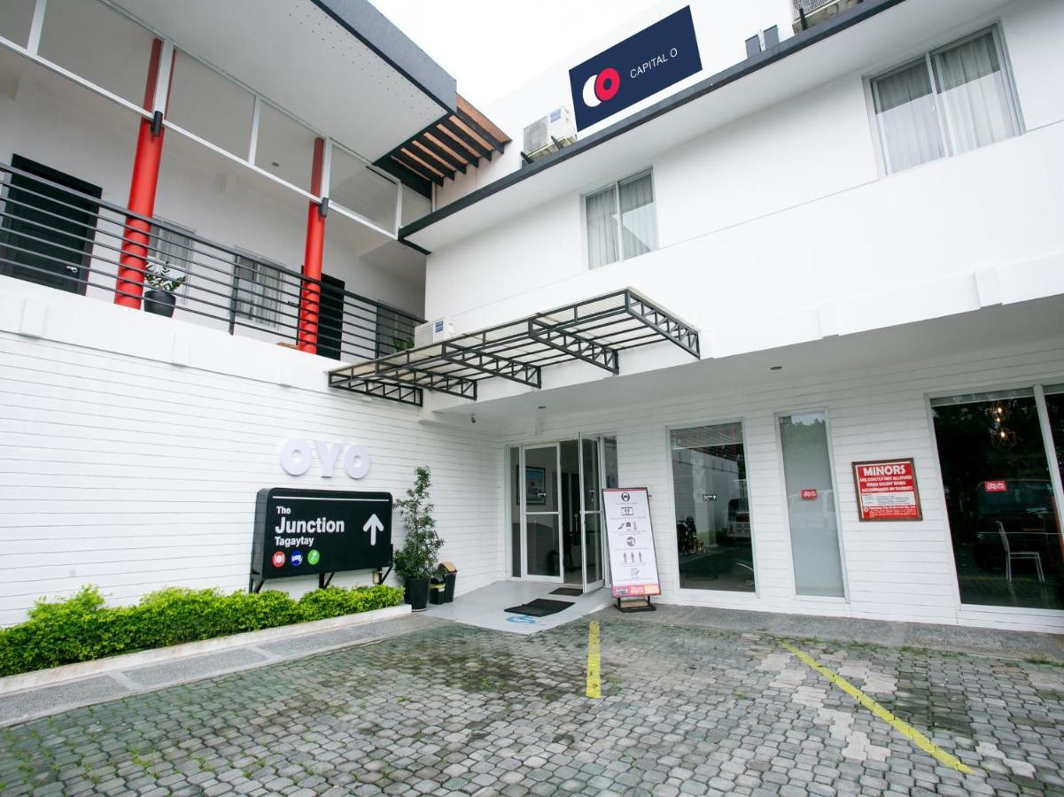 Capital O 642 The Junction Tagaytay Hotel Tagaytay City Bagian luar foto