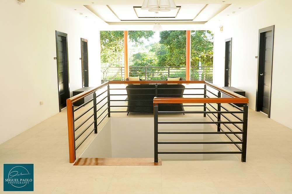 Capital O 642 The Junction Tagaytay Hotel Tagaytay City Bagian luar foto